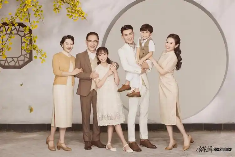 2020 全新 全家福留影