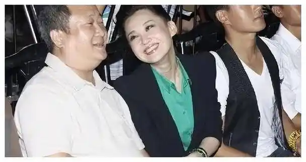 许晴不婚不育54岁心声揭秘震撼坦白他若无死早成孩妈