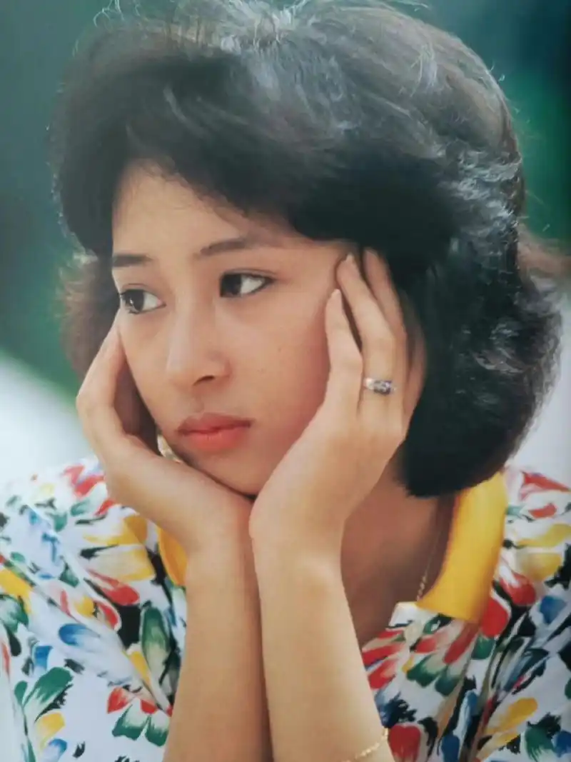 80年代霸屏港剧的她 黎美娴90 与伟仔谈过恋爱 80年代港剧到处都是