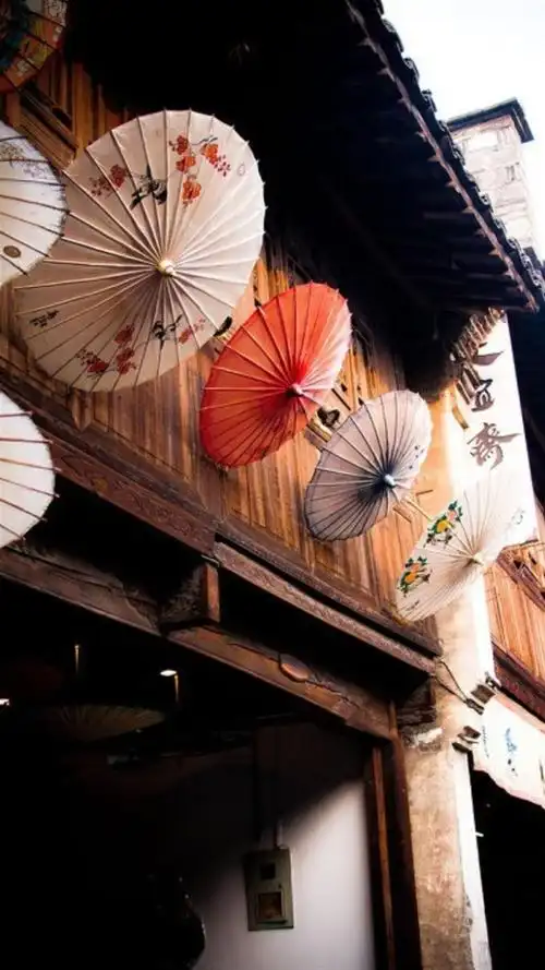 江南烟雨油纸伞