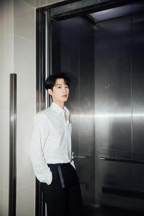 赖冠霖 prada品牌活动