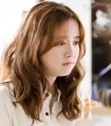 方脸中长发发型图片_方脸的发型设计 - 乐享生活 - 阿奇号