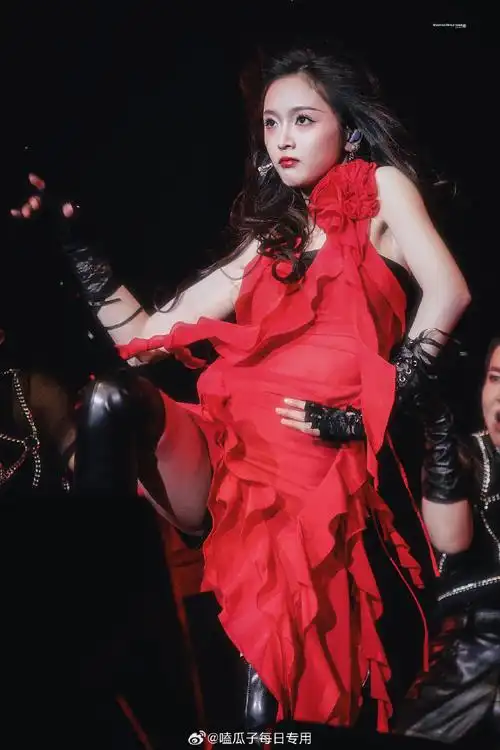 吴宣仪演唱会##吴宣仪男装短发好飒