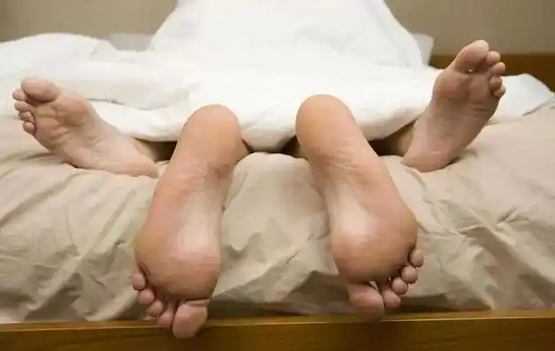 女的一直不gc咋回事怎么知道女生起反应了