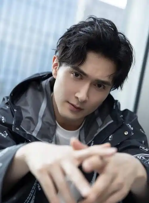 半路出家,演技终被认可!高伟光实力演绎绝美帝君