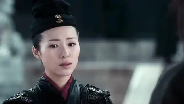 《四大名捕》江一燕希望邓超早点回来,邓超说没有找到想要的东西