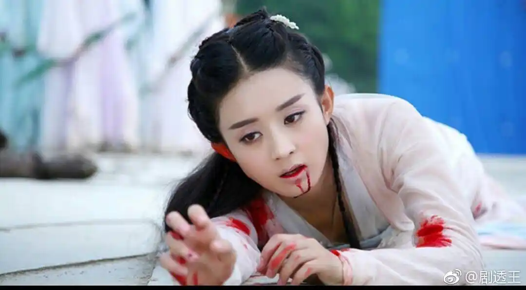 明星嘴角流血你最心疼哪一位?小骨最让人心痛baby看到最不心疼!