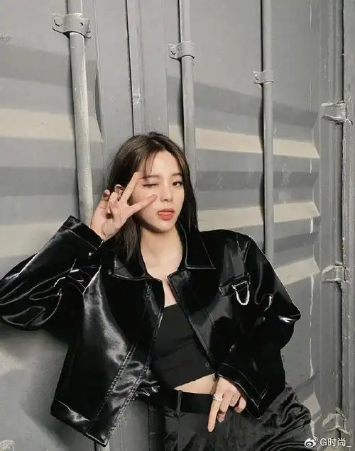 欧阳娜娜很会穿衣搭配,会打扮的她越看越美,穿搭技巧值得学习|欧阳