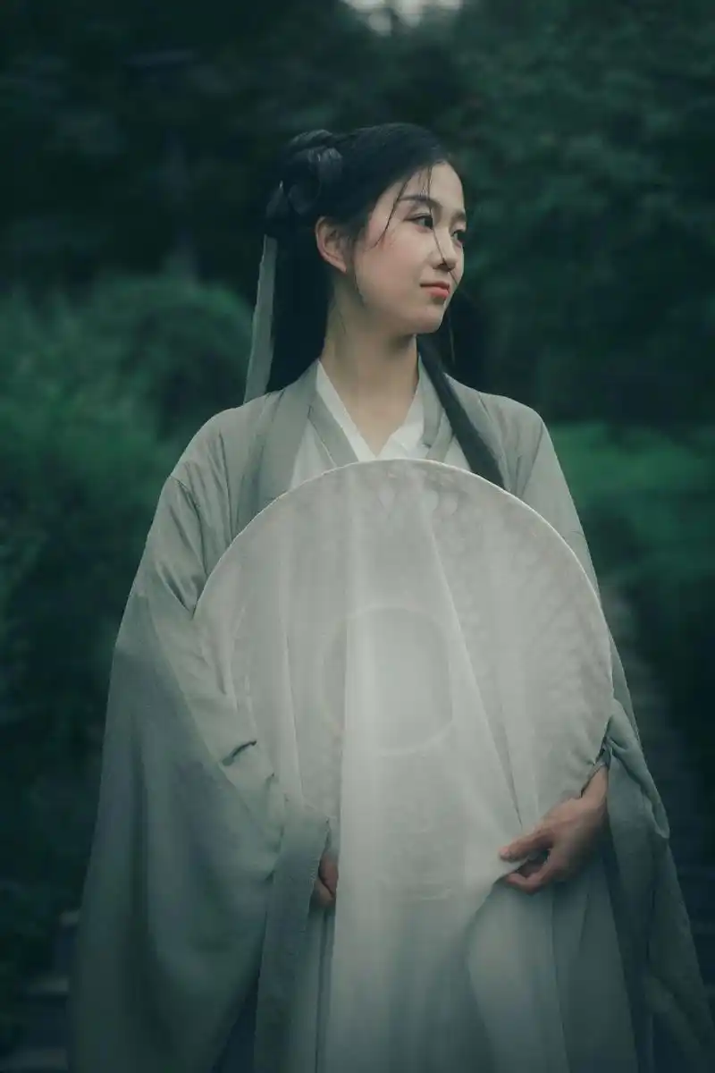 国风古韵氛围感.氛围感照片#原创古风计划 #图文伙伴计划  - 抖音