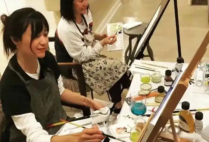 揭秘"风流才女"徐静蕾:49岁仍沉迷恋爱,坚持未婚之谜!