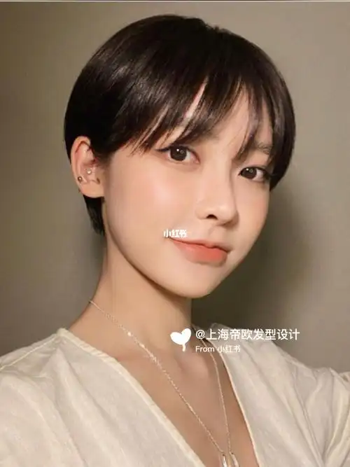 韩系挂耳短发女生短发发型推荐轻松驾驭