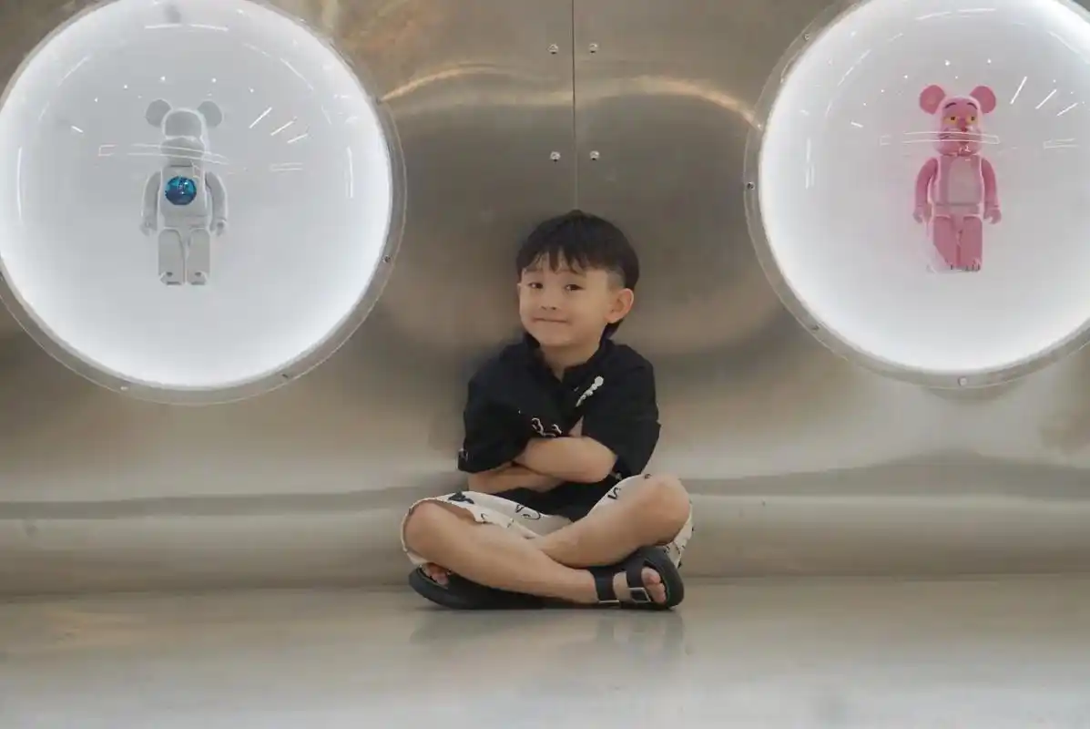 赵丽颖首次晒与儿子合照  用用赵丽颖的bgm晒晒我家的#我 - 抖音