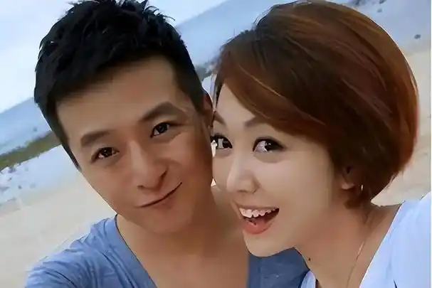 姜妍的身材有多棒?穿最大码泳衣都遮不住,志玲姐姐曾直言:羡慕