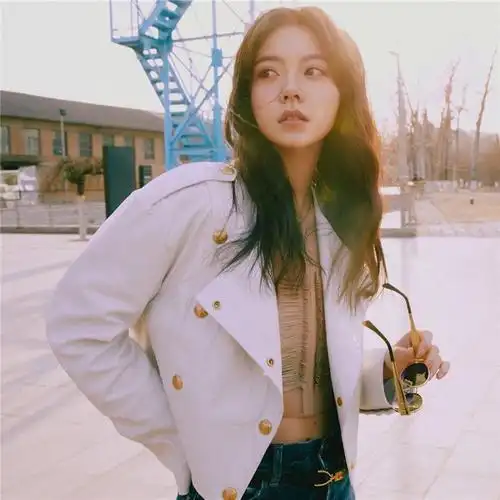 短款今日赵今麦同款英伦风名媛气质外套西装狮头短外套