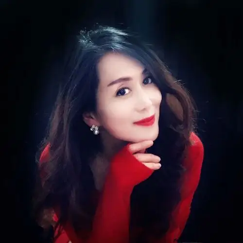 一个女人最好的状态:不畏年龄,只为更美作者:周国平诵读:热带鱼