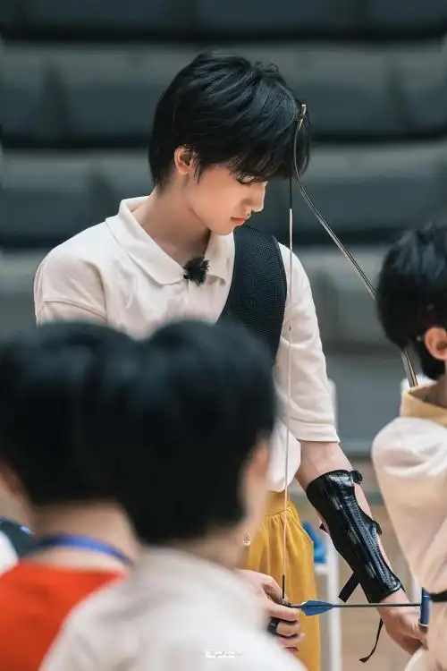 搬这组射箭放到个站都算是神图吧