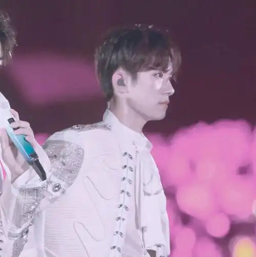 2019年8月21日 21:28   关注  凯千 头像 情头 评论 收藏