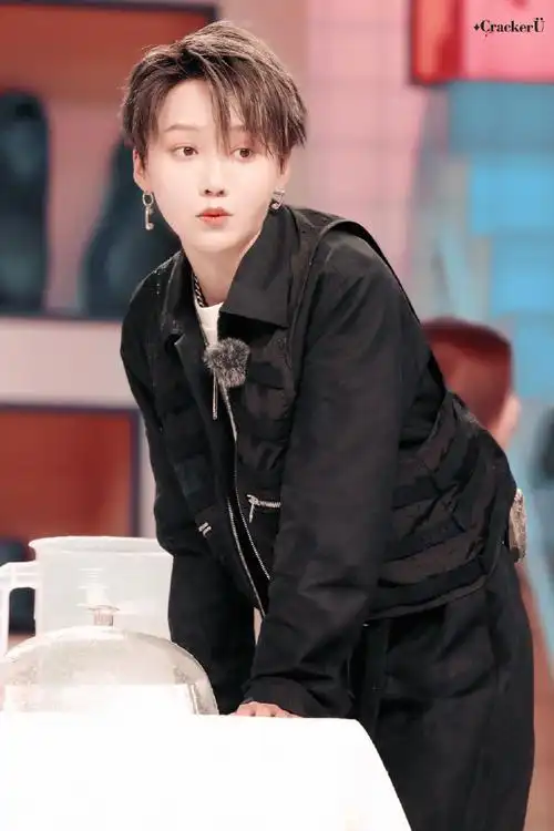 刘雨昕非日常派对