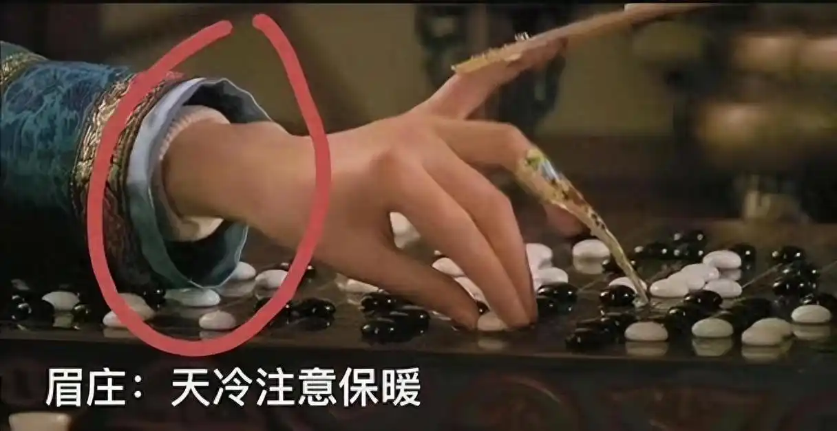 电视剧,在播出后不仅成为了一代经典,更是让观众发现了不少穿帮镜头