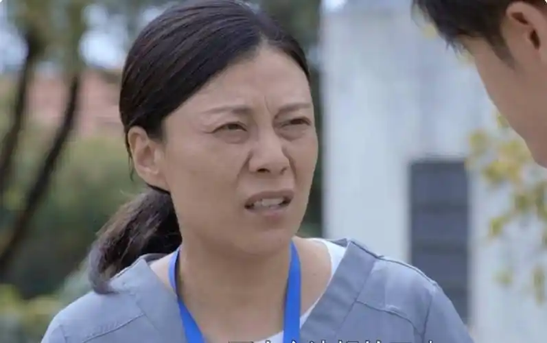 在今年的古偶爆款《梦华录》中,茹天饰演的角色是葛招娣的娘,她作为