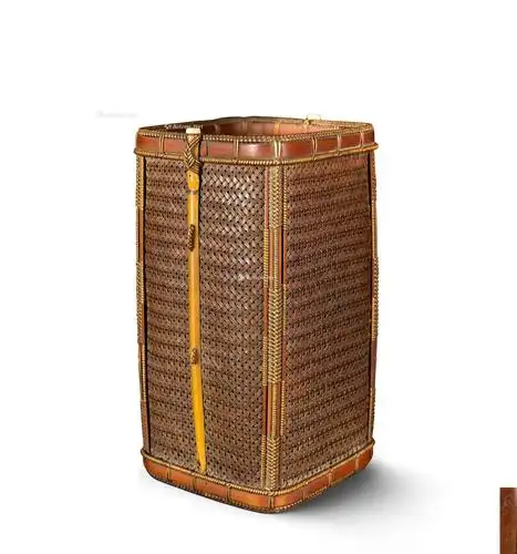 0681 19世纪末-20世纪初 绿竹 凤斋 竹编四方花笼