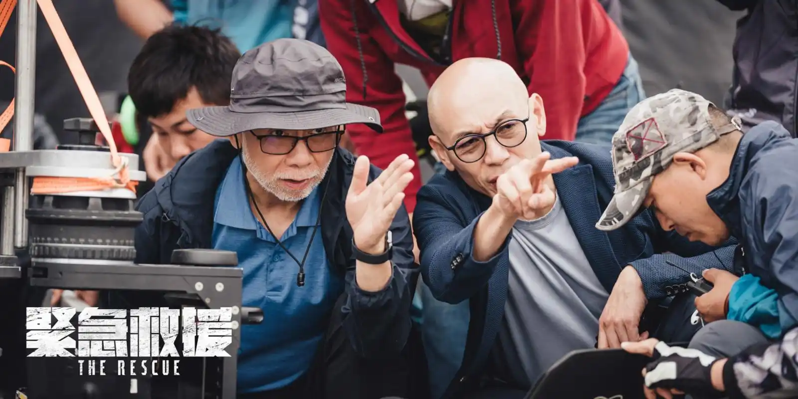 国际媒体探访剧组紧急救援曝拍摄现场工作照