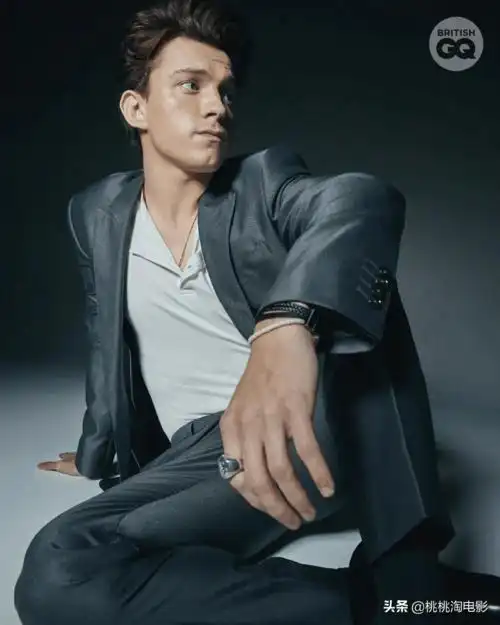 组图小鲜肉变肌肉男蜘蛛侠汤姆赫兰德绅士风杂志大片