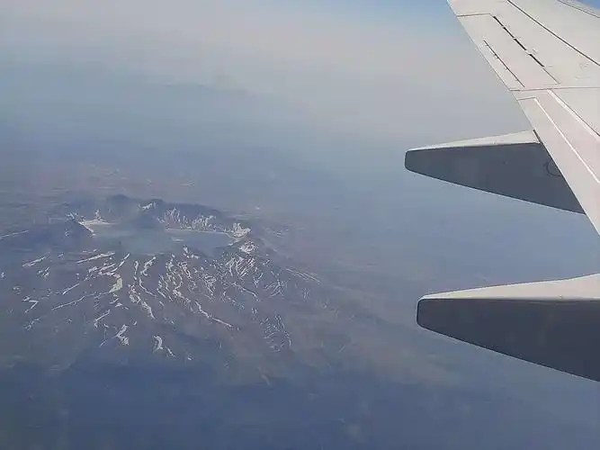 鸟瞰长白山天池