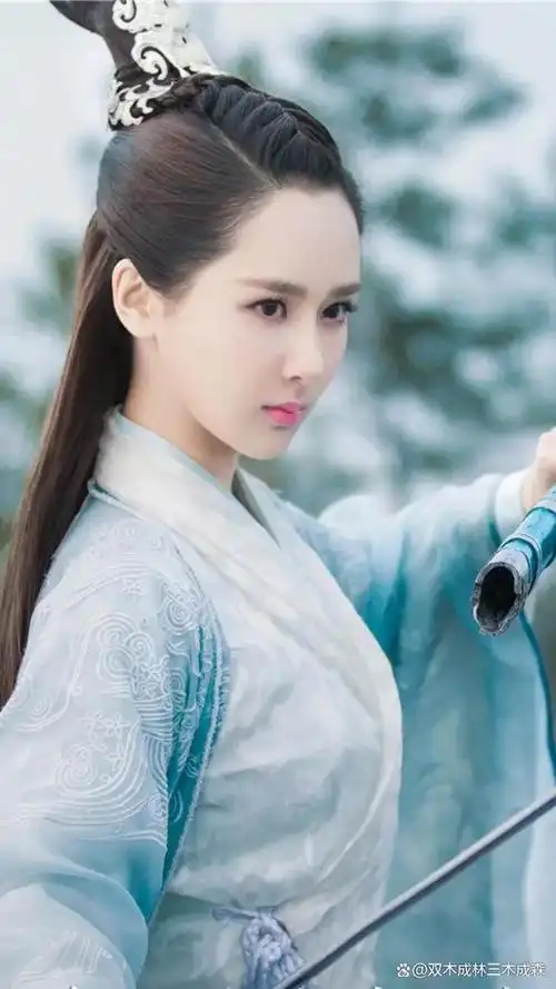 欧阳娜娜扮演第一美人,杨紫《青云志》的教训还不够深刻?