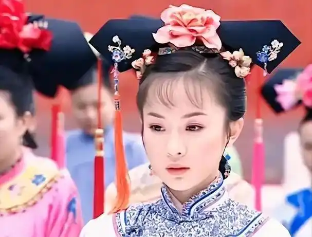 霍思燕的胸梅婷的腿秦岚的腰这些中年女星性感起来真要命