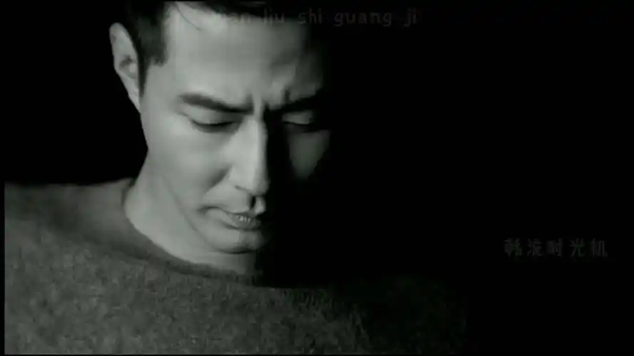 赵寅成:来看看顶级魅力的大长腿男神,简直让人少女心炸裂!