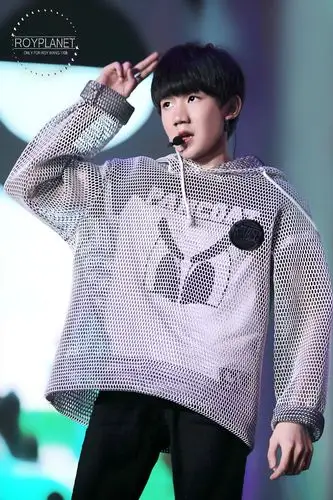 王源2015qq音乐年度盛典