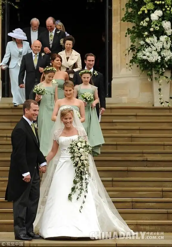 哈里王子将大婚回顾英国王室百年婚礼
