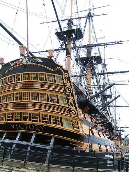 英国海军上将纳尔逊的坐舰"胜利号" 摄影:托亚点击此