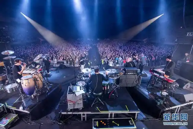 巴塞罗那5000人音乐会 狂欢兼测防疫效果