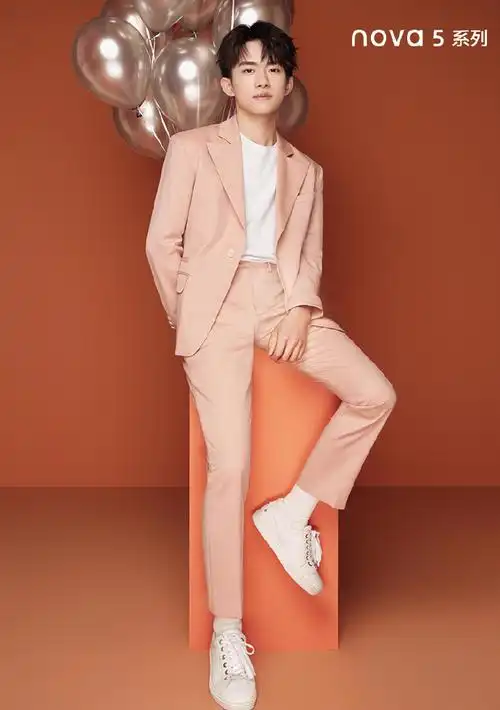 易烊千玺代言rimowa##易烊千玺代言欧乐b