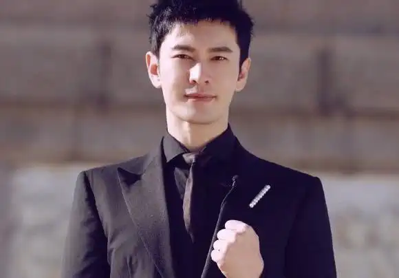 黄晓明-黄晓明个人资料及图片黄晓明简介年龄身高八卦-小薇女性时尚