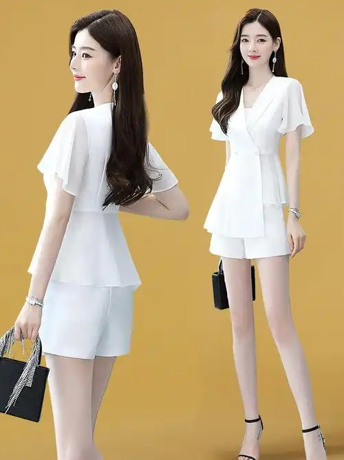 150穿搭套装夏季2022年新款女装显高气质时尚雪纺上衣短裤两件套