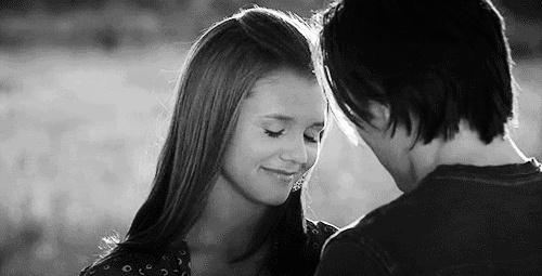 田间gif男女gif相视gif微笑gif