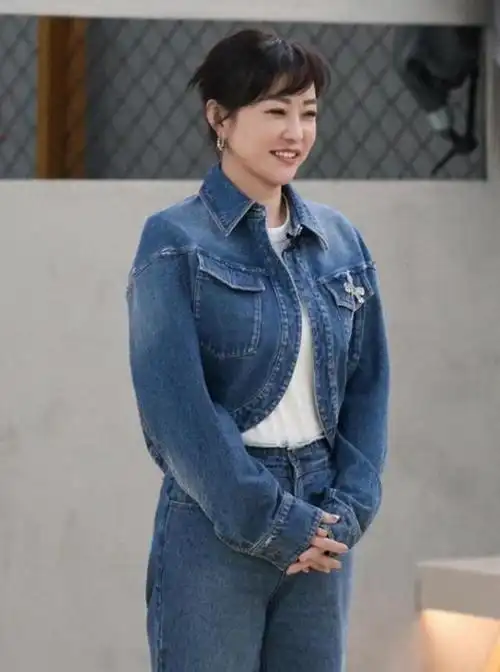 除了这档《无限超越班2》以外,先前还曾经合作过赵文卓等人,在《来者