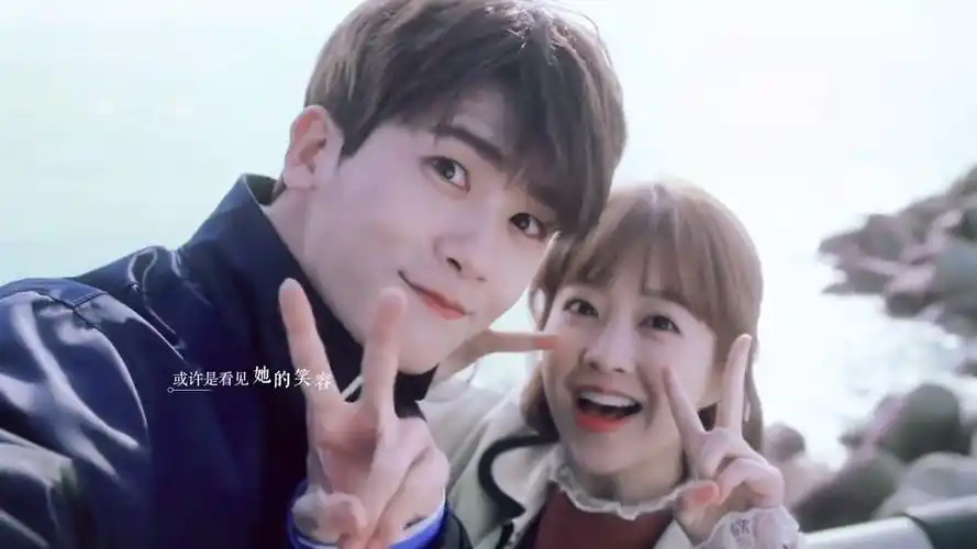 终于狗狗cp合体啦朴炯植朴宝英韩剧大力女子都奉顺朴炯植朴宝英