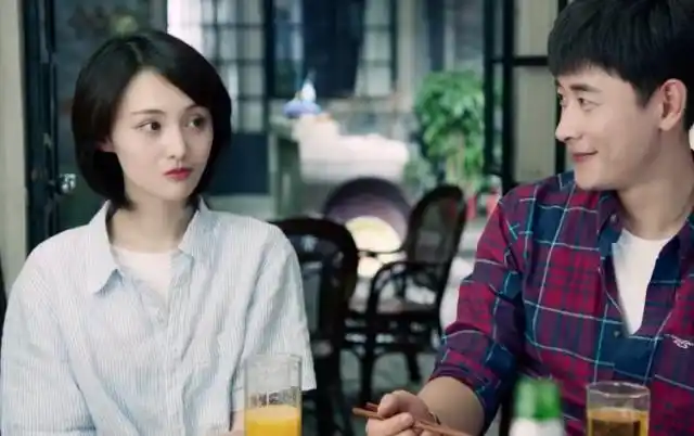 当红小花那么多,为什么郑爽能入赵宝刚法眼演《青春斗》女一号?