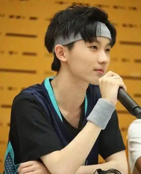 我没有化妆,王俊凯:我也没有化妆,马嘉祺:我就路过_刘宇_样子_皮肤