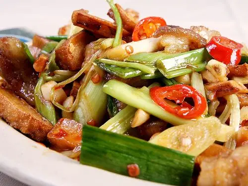 【台湾百大名店】客家小炒是客家菜中知名的四炒之一