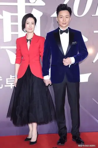 刘敏涛只言这是丧偶式的生活,离婚后第一件事竟然是吃冰淇淋