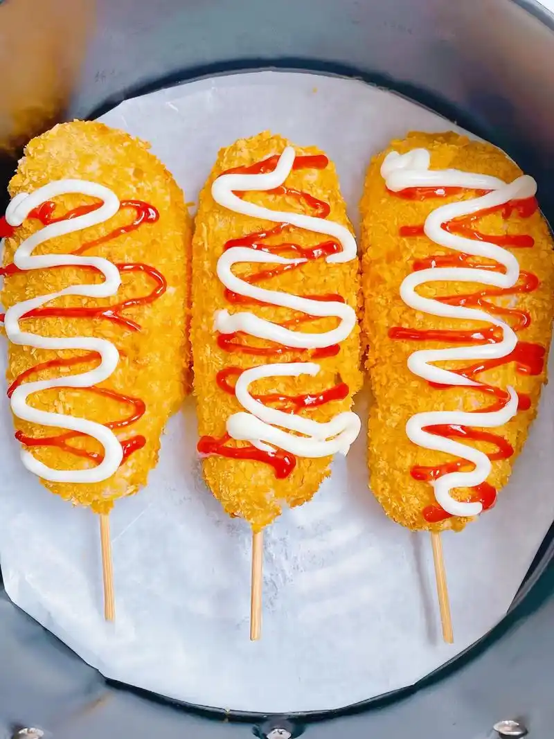 图文伙伴计划2024 土豆泥芝士热狗棒!免油炸!外皮烤 - 抖音