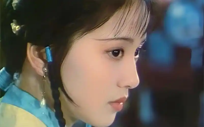 【陶慧敏‖林黛玉】他们前身一个是绛珠仙草,一个是神瑛侍者,她为他