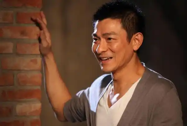 香港男明星名字和图片香港男明星名字和图片50岁以上