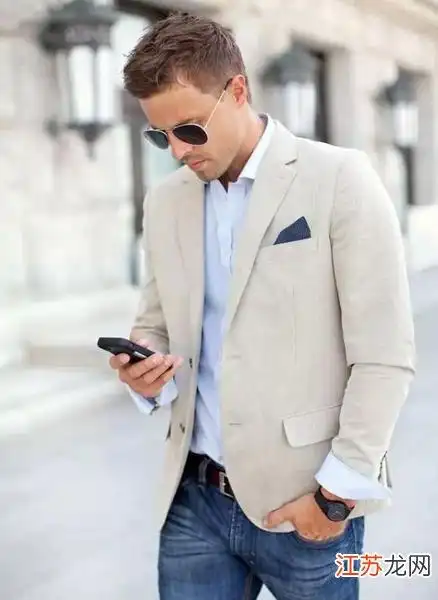 男士穿休闲西裤配什么鞋子,男生休闲西装搭配什么裤子和鞋子