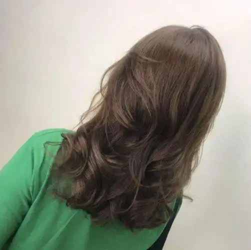 烫头发和电头发有什么区别?